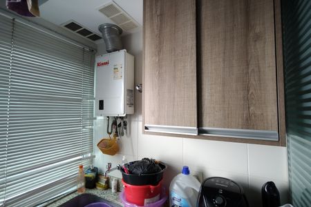 Apartamento à venda com 165m², 3 quartos e 2 vagas Apartamento à venda com 165m², 3 quartos e 2 vagasÁrea de Serviço