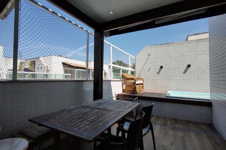 Apartamento à venda com 165m², 3 quartos e 2 vagas Apartamento à venda com 165m², 3 quartos e 2 vagasárea comum - Cobertura