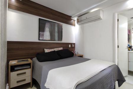 Apartamento à venda com 165m², 3 quartos e 2 vagas Apartamento à venda com 165m², 3 quartos e 2 vagasQuarto 3 - Suíte 2