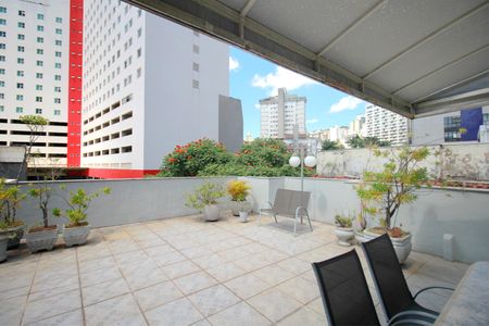 Apartamento à venda com 320m², 4 quartos e 2 vagasVaranda cobertura