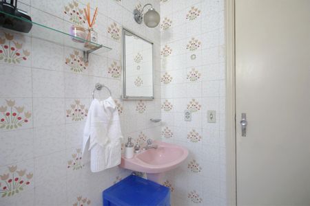 Apartamento à venda com 320m², 4 quartos e 2 vagasBanheiro