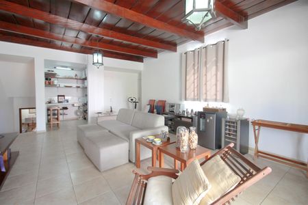Apartamento à venda com 320m², 4 quartos e 2 vagasSala de Estar