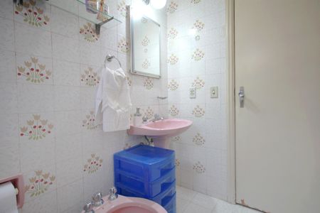 Apartamento à venda com 320m², 4 quartos e 2 vagasBanheiro