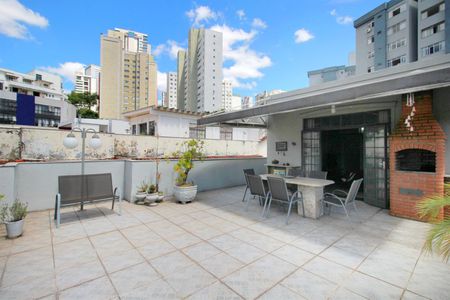 Apartamento à venda com 320m², 4 quartos e 2 vagasVaranda Cobertura