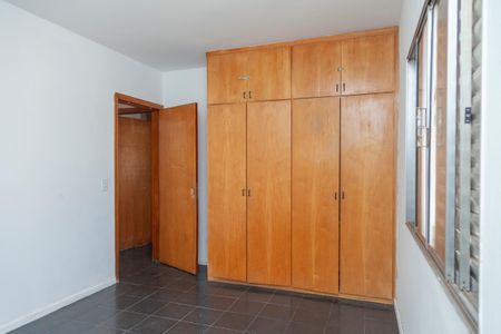 Casa para alugar com 252m², 3 quartos e 4 vagasQuarto 2