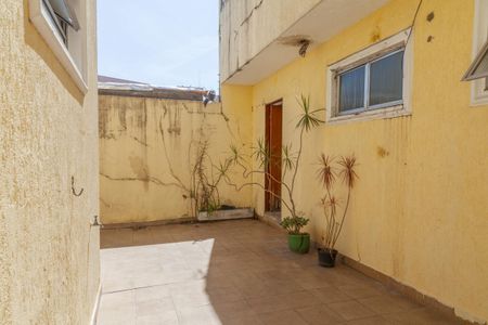 Casa para alugar com 252m², 3 quartos e 4 vagasQuintal