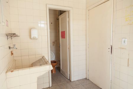 Casa para alugar com 252m², 3 quartos e 4 vagasÁrea de Serviço