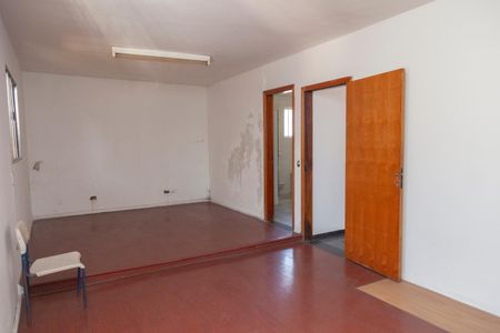 Casa para alugar com 252m², 3 quartos e 4 vagasQuarto Suíte