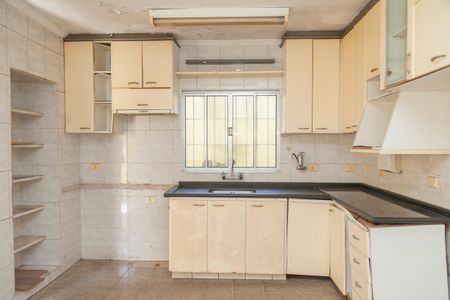 Casa para alugar com 252m², 3 quartos e 4 vagasCozinha