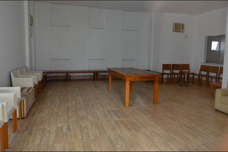 Apartamento à venda com 121m², 3 quartos e 2 vagas Apartamento à venda com 121m², 3 quartos e 2 vagasÁrea comum