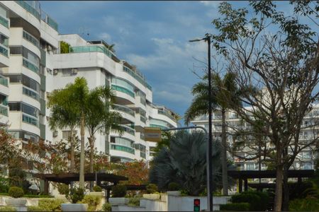 Apartamento à venda com 121m², 3 quartos e 2 vagas Apartamento à venda com 121m², 3 quartos e 2 vagasÁrea comum