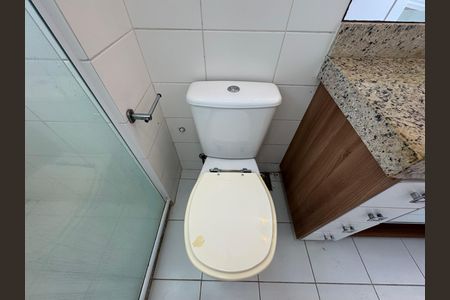 Apartamento à venda com 121m², 3 quartos e 2 vagas Apartamento à venda com 121m², 3 quartos e 2 vagasBanheiro Suítes 2 e 3