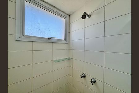 Apartamento à venda com 121m², 3 quartos e 2 vagas Apartamento à venda com 121m², 3 quartos e 2 vagasBanheiro Suítes 2 e 3