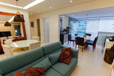 Apartamento para alugar com 74m², 2 quartos e 1 vaga Apartamento para alugar com 74m², 2 quartos e 1 vagaSala