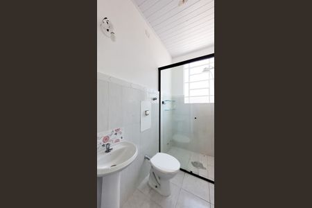 Casa para alugar com 106m², 3 quartos e 1 vaga Casa para alugar com 106m², 3 quartos e 1 vagaBanheiro