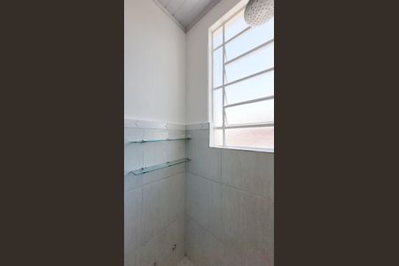 Casa para alugar com 106m², 3 quartos e 1 vaga Casa para alugar com 106m², 3 quartos e 1 vagaBanheiro