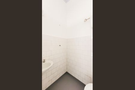 Casa para alugar com 106m², 3 quartos e 1 vaga Casa para alugar com 106m², 3 quartos e 1 vagaBanheiro de Serviço