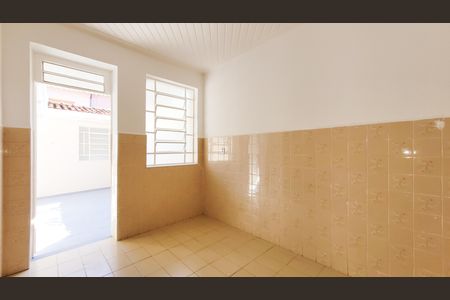 Casa para alugar com 106m², 3 quartos e 1 vaga Casa para alugar com 106m², 3 quartos e 1 vagaCozinha