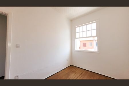 Casa para alugar com 106m², 3 quartos e 1 vaga Casa para alugar com 106m², 3 quartos e 1 vagaQuarto 1