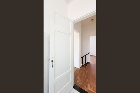 Casa para alugar com 106m², 3 quartos e 1 vaga Casa para alugar com 106m², 3 quartos e 1 vagaBanheiro