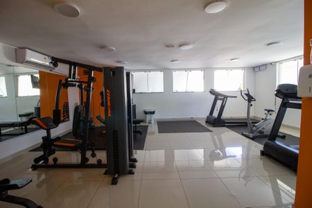 Apartamento para alugar com 92m², 2 quartos e 2 vagas Apartamento para alugar com 92m², 2 quartos e 2 vagasÁrea comum - Academia