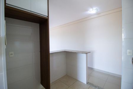 Apartamento para alugar com 92m², 2 quartos e 2 vagas Apartamento para alugar com 92m², 2 quartos e 2 vagasCozinha