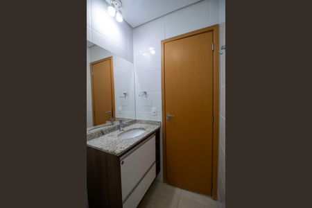 Apartamento para alugar com 92m², 2 quartos e 2 vagas Apartamento para alugar com 92m², 2 quartos e 2 vagasBanheiro