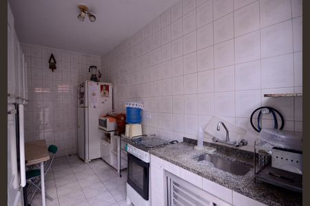 Casa à venda com 80m², 2 quartos e sem vaga Casa à venda com 80m², 2 quartos e sem vagaCozinha