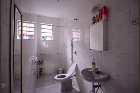 Casa à venda com 80m², 2 quartos e sem vaga Casa à venda com 80m², 2 quartos e sem vagaBanheiro