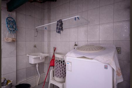 Casa à venda com 80m², 2 quartos e sem vaga Casa à venda com 80m², 2 quartos e sem vagaÁrea de Serviço