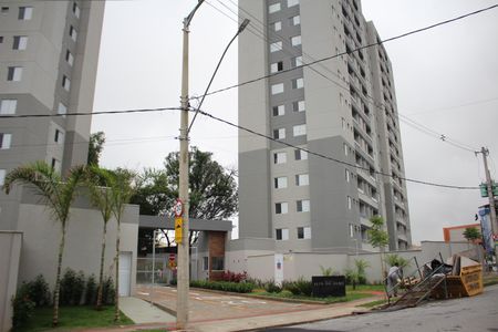 Apartamento para alugar com 60m², 2 quartos e 1 vagaFachada