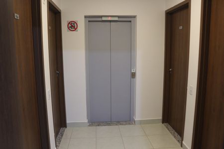 Apartamento para alugar com 60m², 2 quartos e 1 vagaÁrea comum