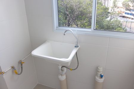 Apartamento para alugar com 60m², 2 quartos e 1 vagaÁrea de Serviço