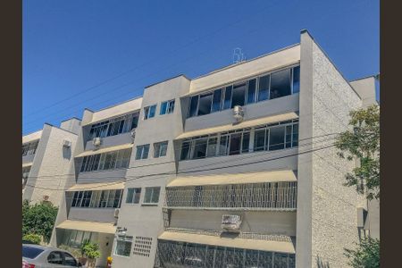 Apartamento para alugar com 62m², 3 quartos e 1 vagaFachada