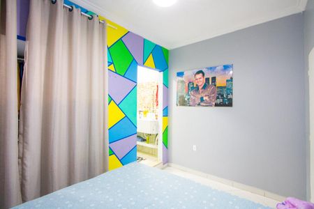 Casa à venda com 160m², 2 quartos e 2 vagasQuarto 1 - Suíte