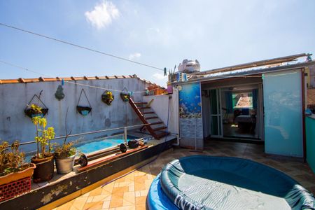 Casa à venda com 160m², 2 quartos e 2 vagasÁrea externa