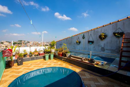 Casa à venda com 160m², 2 quartos e 2 vagasÁrea externa