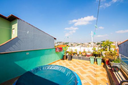 Casa à venda com 160m², 2 quartos e 2 vagasÁrea externa