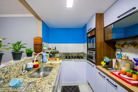 Casa à venda com 160m², 2 quartos e 2 vagasCozinha