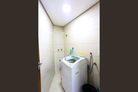 Casa à venda com 110m², 3 quartos e 2 vagas Casa à venda com 110m², 3 quartos e 2 vagasÁrea de Serviço