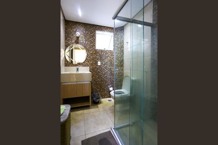 Casa à venda com 110m², 3 quartos e 2 vagas Casa à venda com 110m², 3 quartos e 2 vagasBanheiro