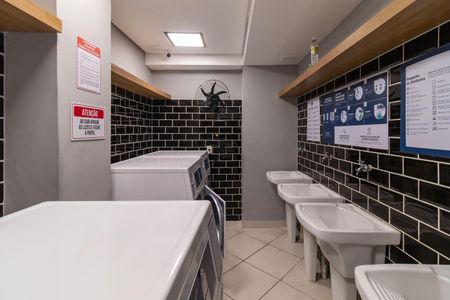 Apartamento para alugar com 31m², 1 quarto e sem vaga Apartamento para alugar com 31m², 1 quarto e sem vagaÁrea comum - Lavanderia