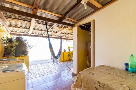 Casa à venda com 150m², 3 quartos e sem vagaCasa 1 - Área de Serviço