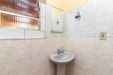 Casa à venda com 150m², 3 quartos e sem vagaCasa 2 - Banheiro da Suíte