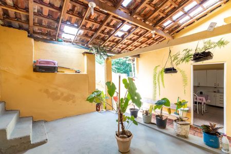 Casa à venda com 150m², 3 quartos e sem vagaCasa 2 - Área de Serviço