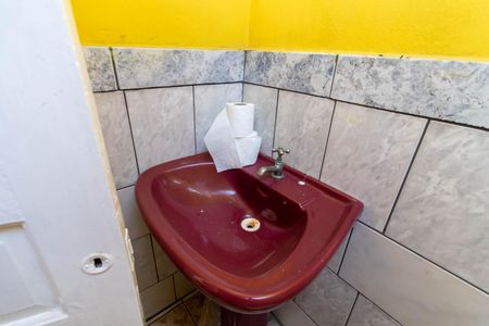 Casa à venda com 150m², 3 quartos e sem vagaCasa 1 - Banheiro de Serviço