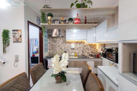 Casa de condomínio à venda com 90m², 3 quartos e 2 vagasCozinha