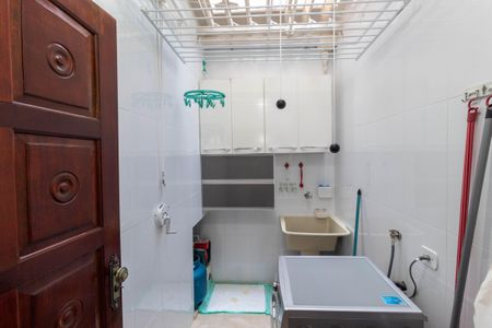 Casa de condomínio à venda com 90m², 3 quartos e 2 vagasÁrea de Serviço