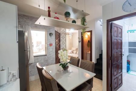 Casa de condomínio à venda com 90m², 3 quartos e 2 vagasCozinha