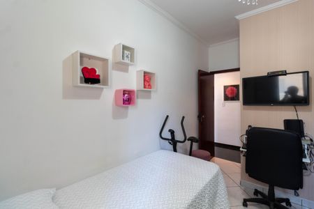 Casa de condomínio à venda com 90m², 3 quartos e 2 vagasQuarto 1